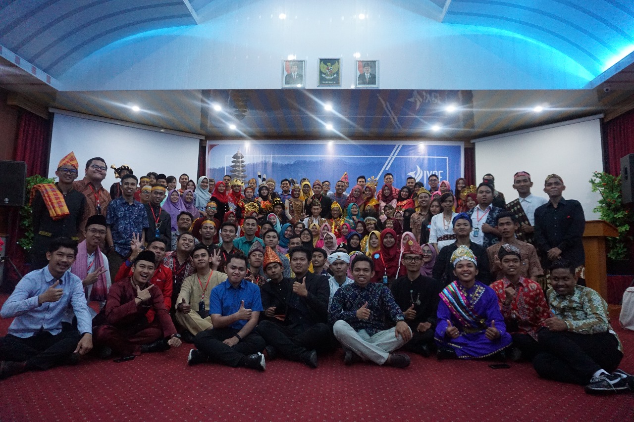 Gambar 4 Delegasi UIN Alauddin Ikuti IYCF 2018